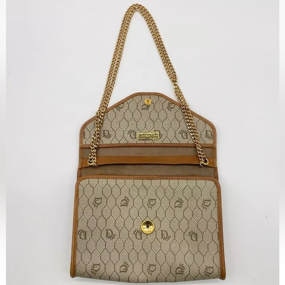 Christian Dior Beige Honeycomb Chain Shoulder Bag With Box - Picture 5 of 15